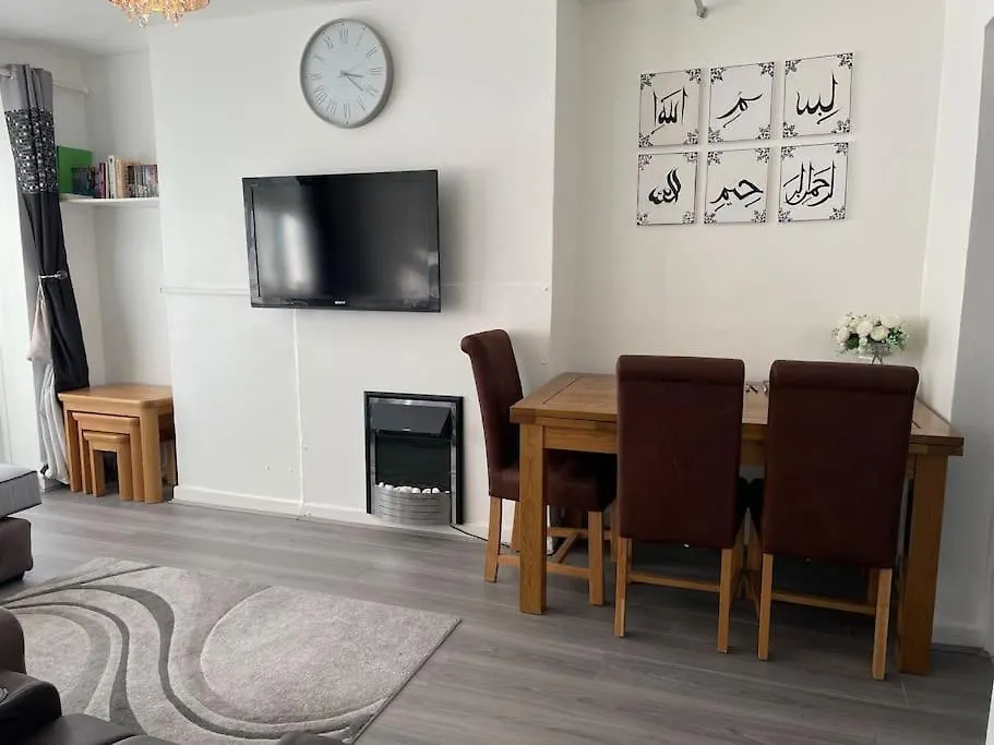 Lovely Comfortable Home Near Canarywhaflondoncity
