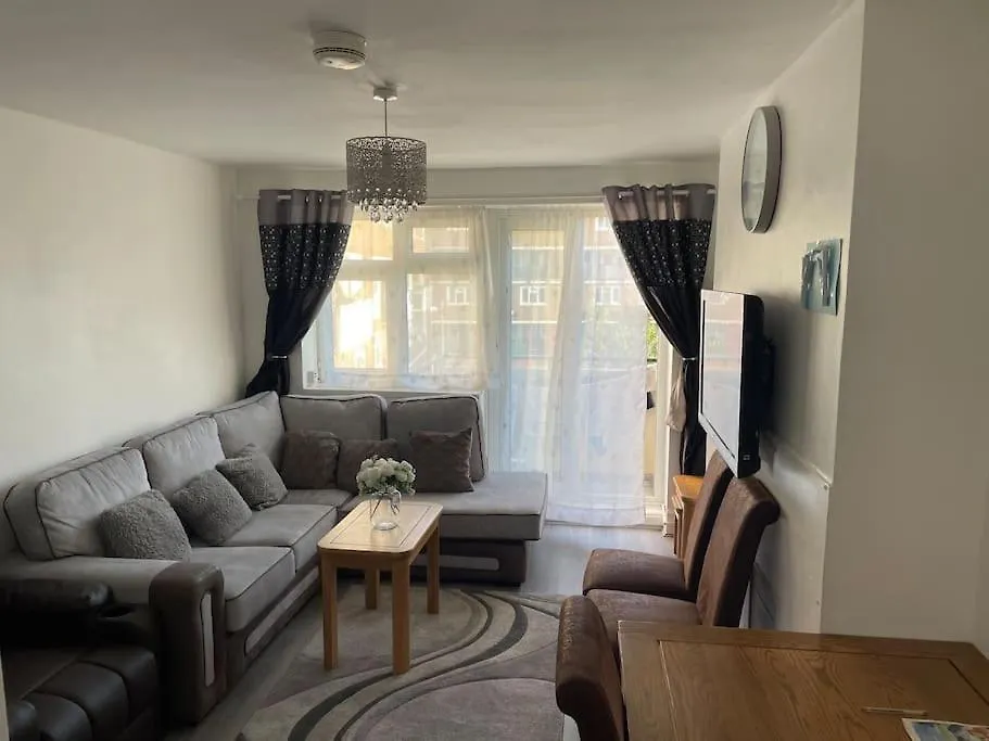 Lovely Comfortable Home Near Canarywhaflondoncity